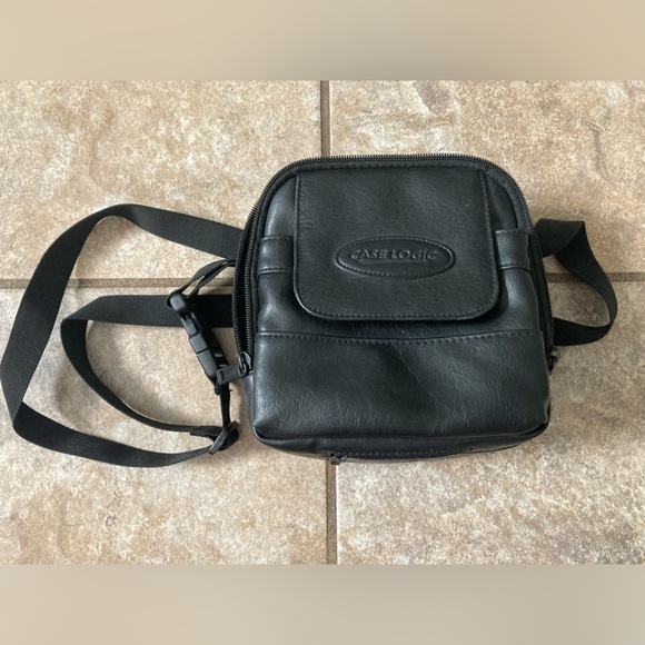 Vintage Case Logic Bag - 2 Pocket - 7 " X 7" - incl. Carry Straps Media … - Picture 1 of 8